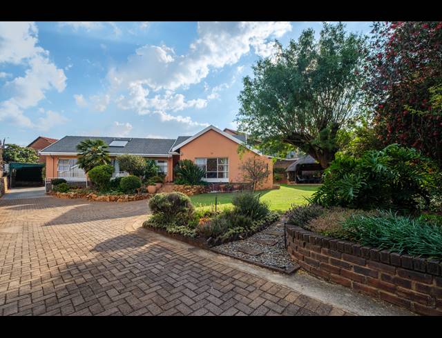 3 BEDROOM HOUSE FOR SALE IN BERGBRON